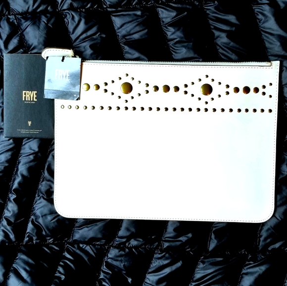 NWT Frye Harness Stud Pouch Clutch Ivory Leather - Picture 8 of 11
